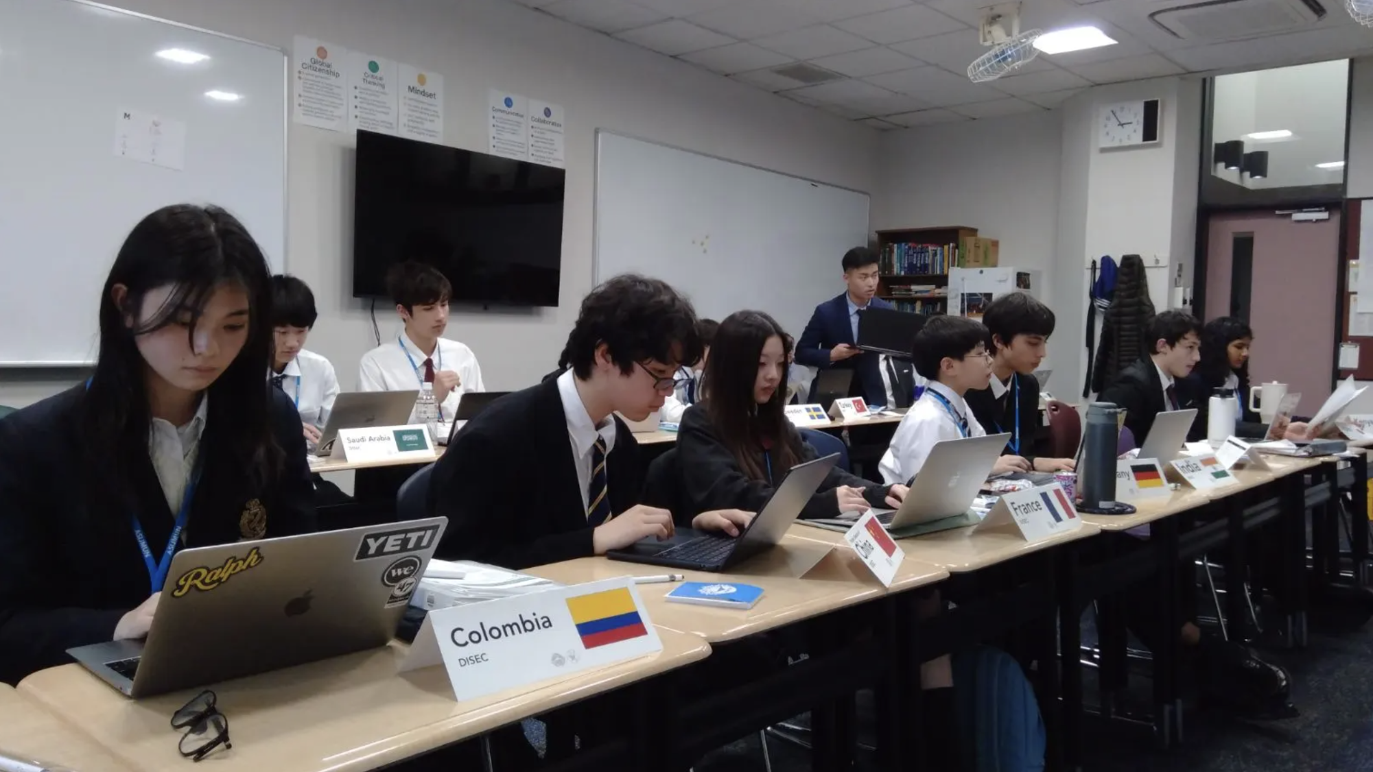 ASIJMUN Day 1: SPECPOL and DISEC